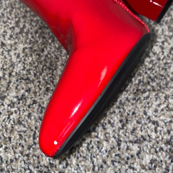 Dream Pairs Red Heeled Boots - Picture 9 of 10